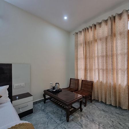 Baikunth Homes Dalhousie Zewnętrze zdjęcie