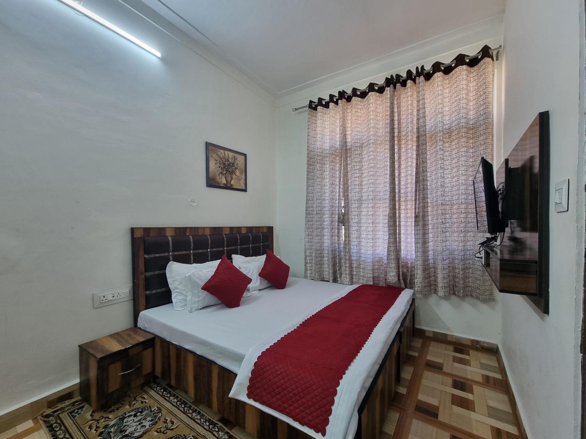 Baikunth Homes Dalhousie Zewnętrze zdjęcie